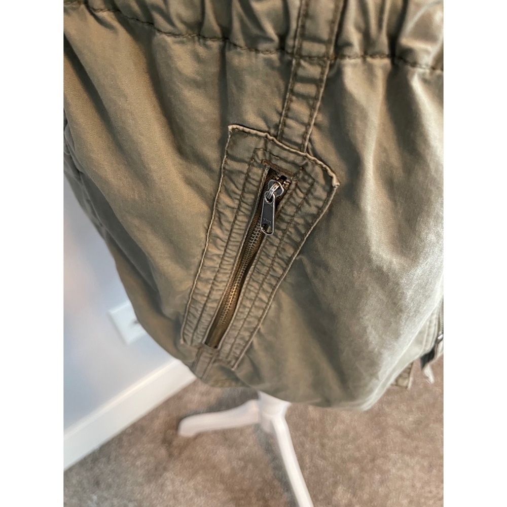 Gap Lightweight Jacket - image 2